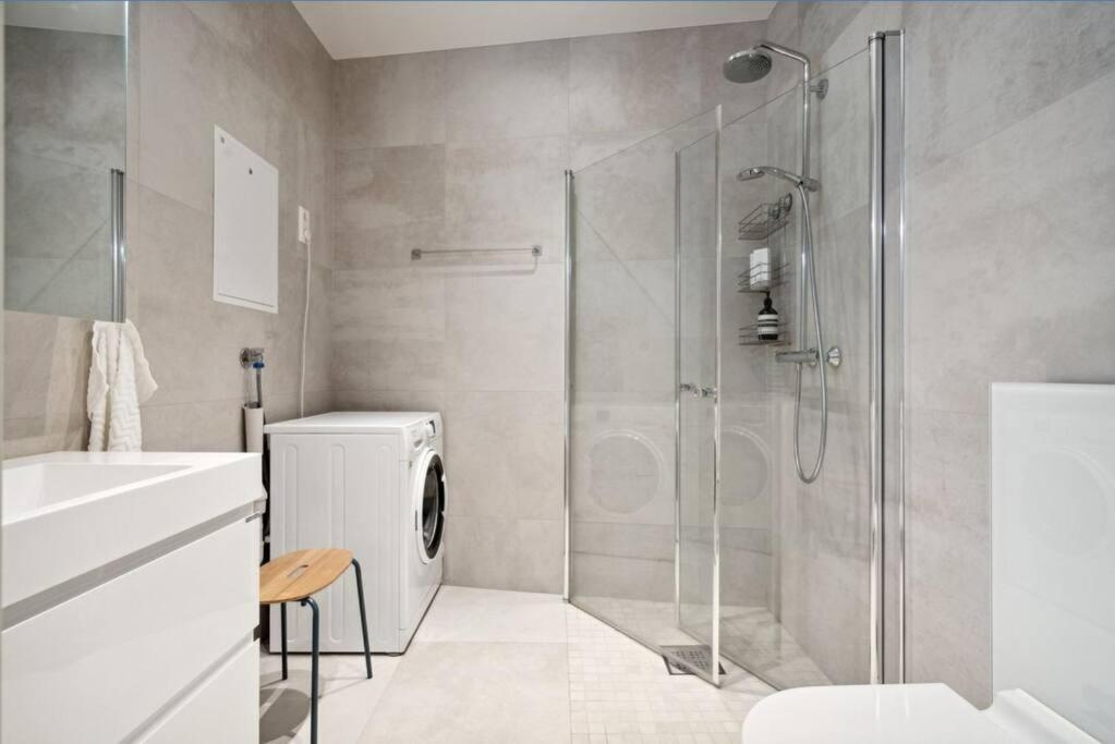 Ditt Private Hotellrom Тромсе Екстер'єр фото