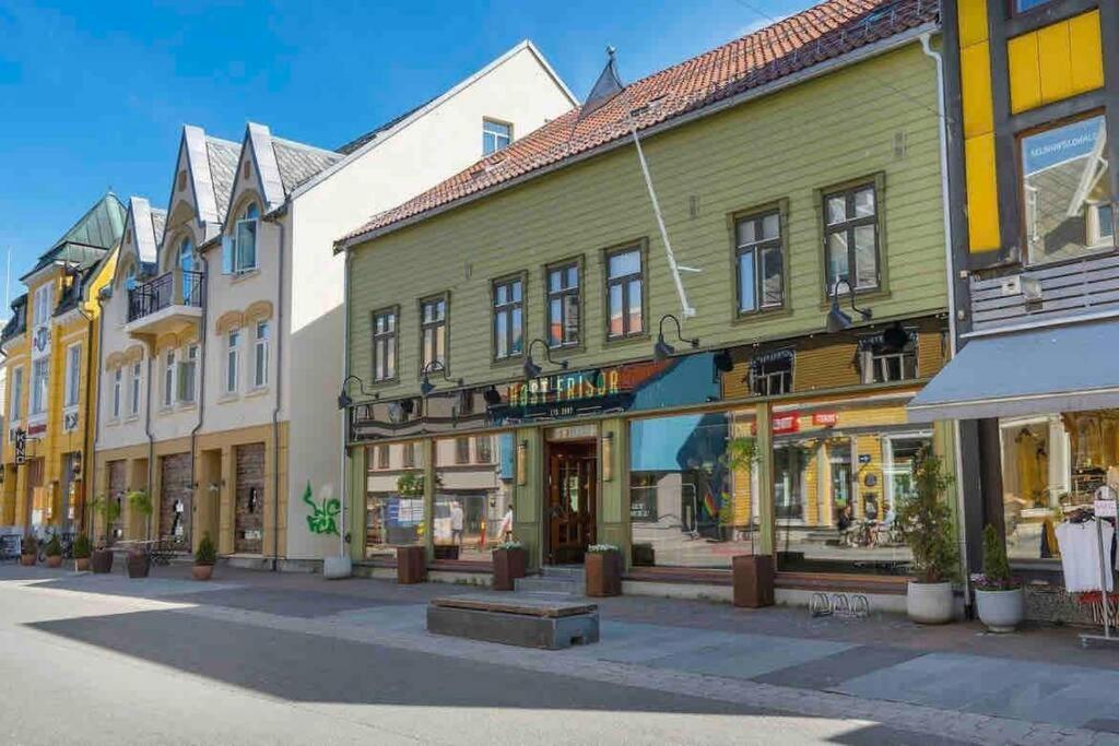Ditt Private Hotellrom Тромсе Екстер'єр фото